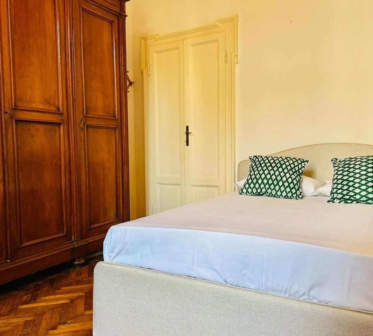 Comecasa 3 Bedrooms Apartment Near Bocconi Mailand